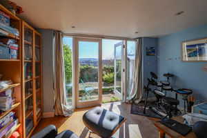 Photo 13- click for photo gallery